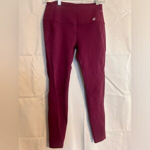 Coolcore leggings size medium fushia great condition